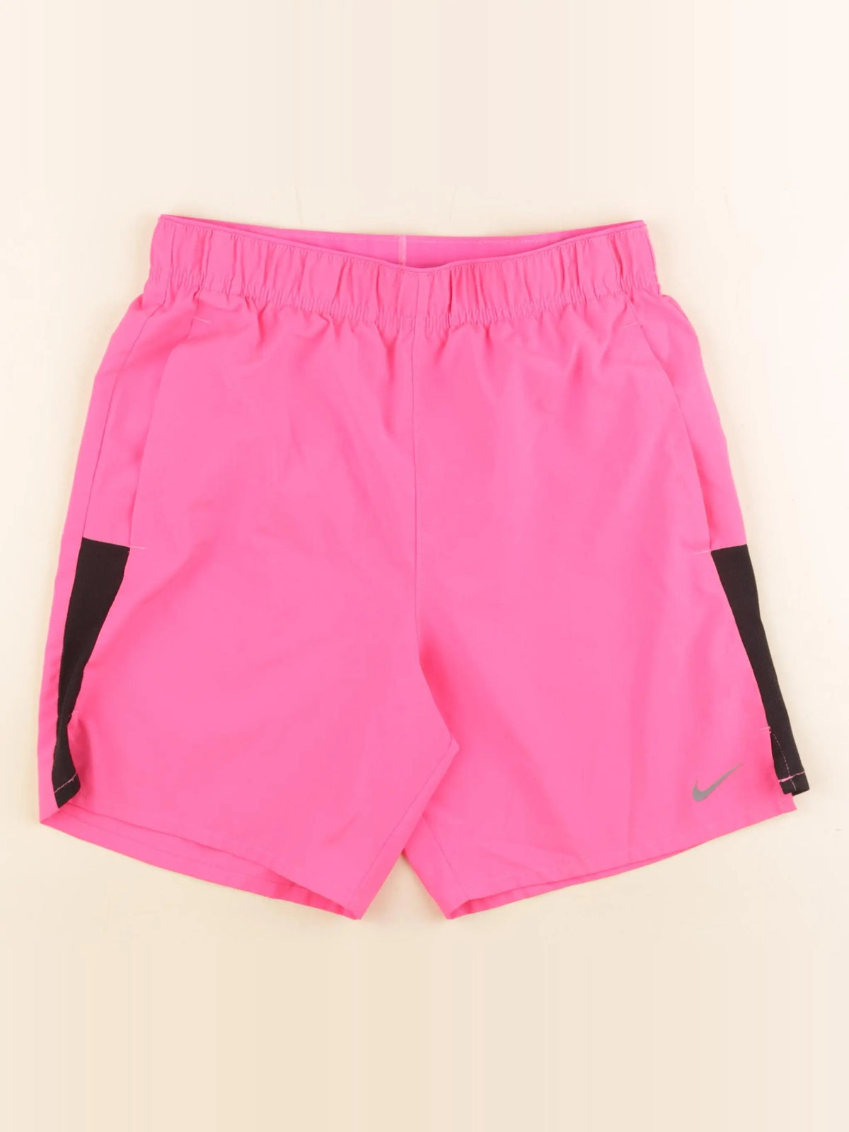 Nike - short rose - 10/12 ans