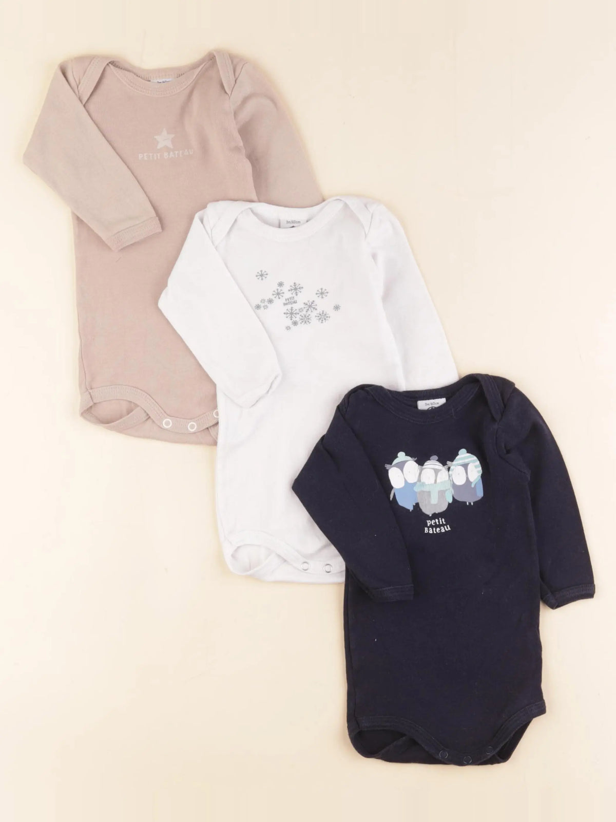 Petit Bateau - lot de 3 bodies en coton beige, blanc, bleu - 3 mois
