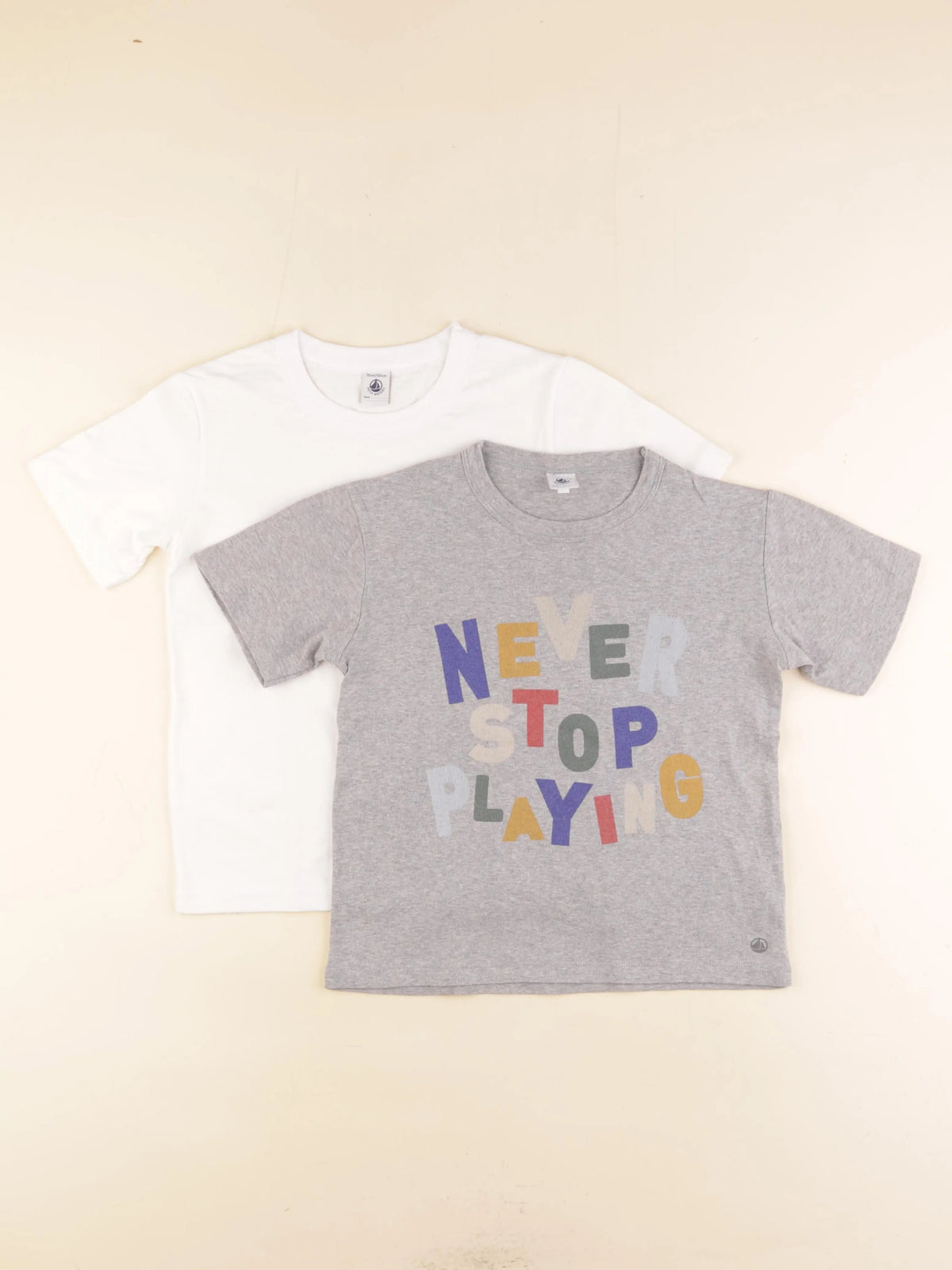 Petit Bateau - lot de 2 tee-shirts gris, blanc - 10 ans