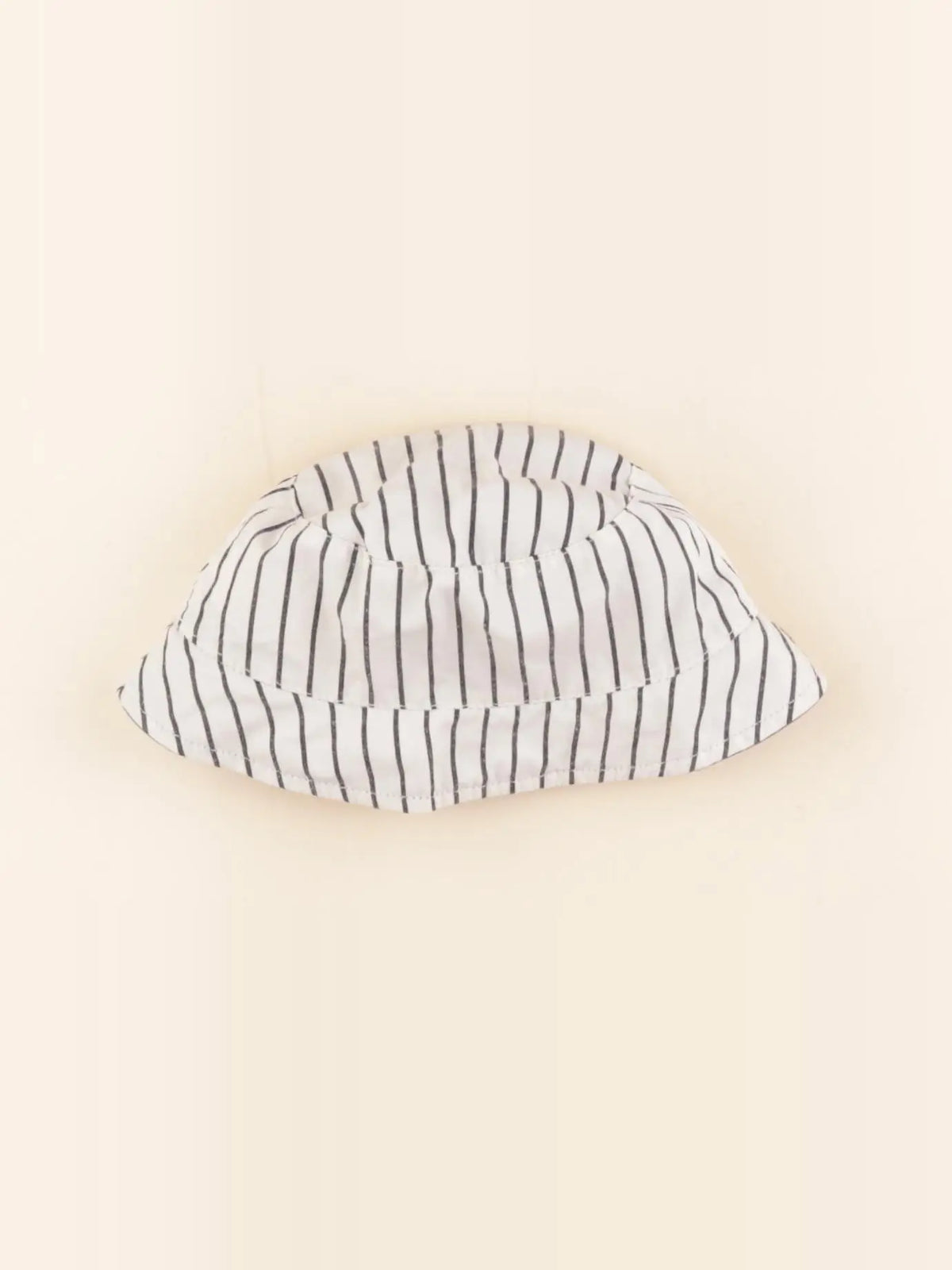 Vertbaudet - chapeau réversible blanc, bleu - 12/18 mois