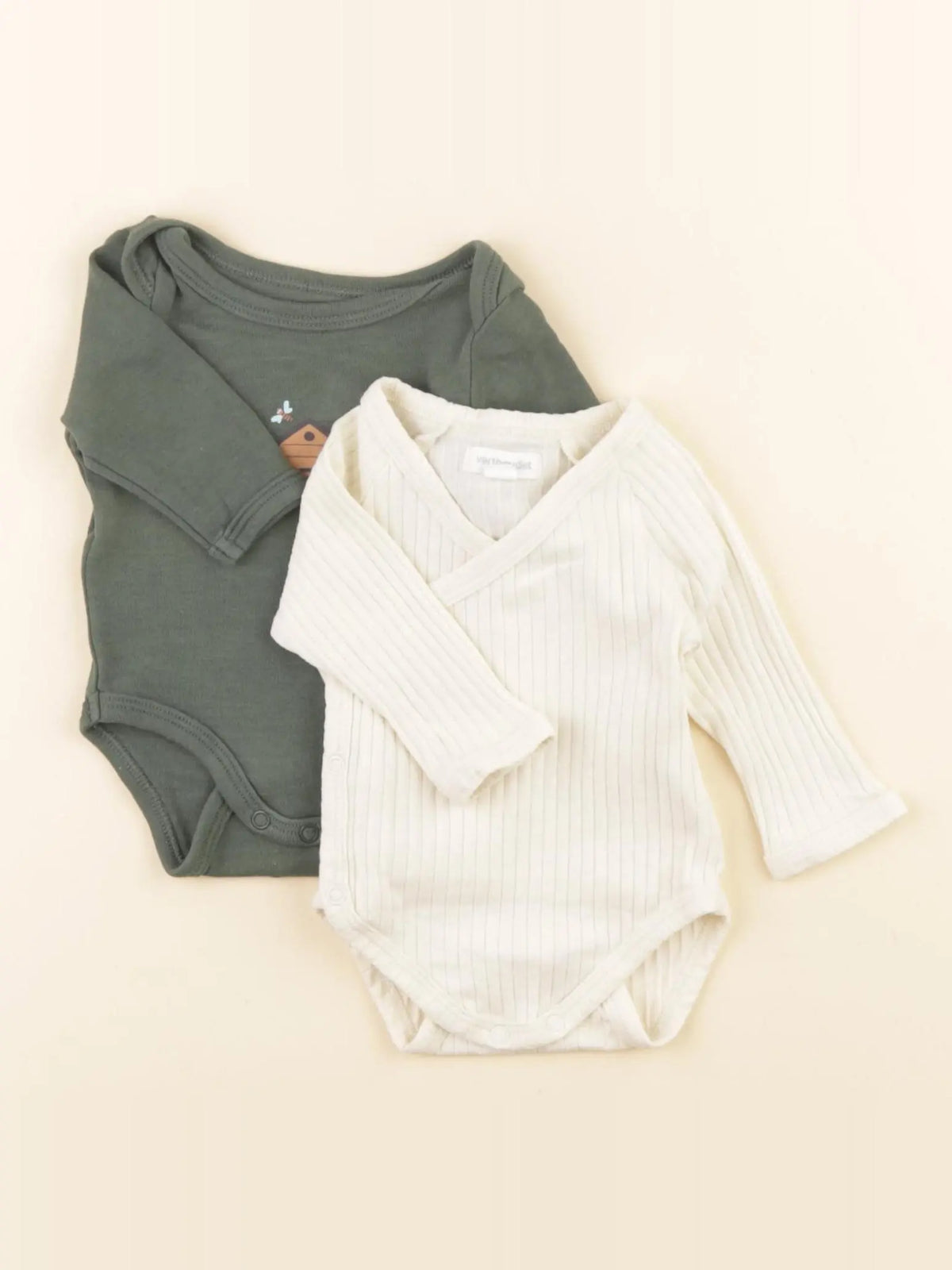 Vertbaudet - lot de 2 bodies en coton beige, vert - 1 mois