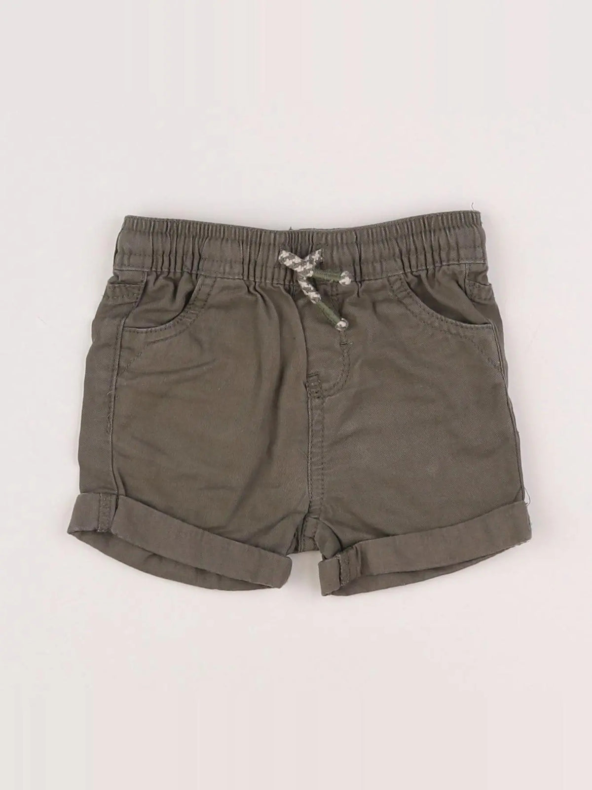 Vertbaudet - short vert - 6 mois