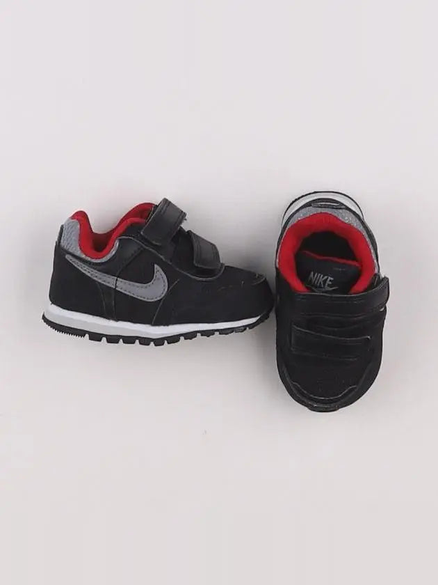 Nike - baskets noir - pointure 18/19