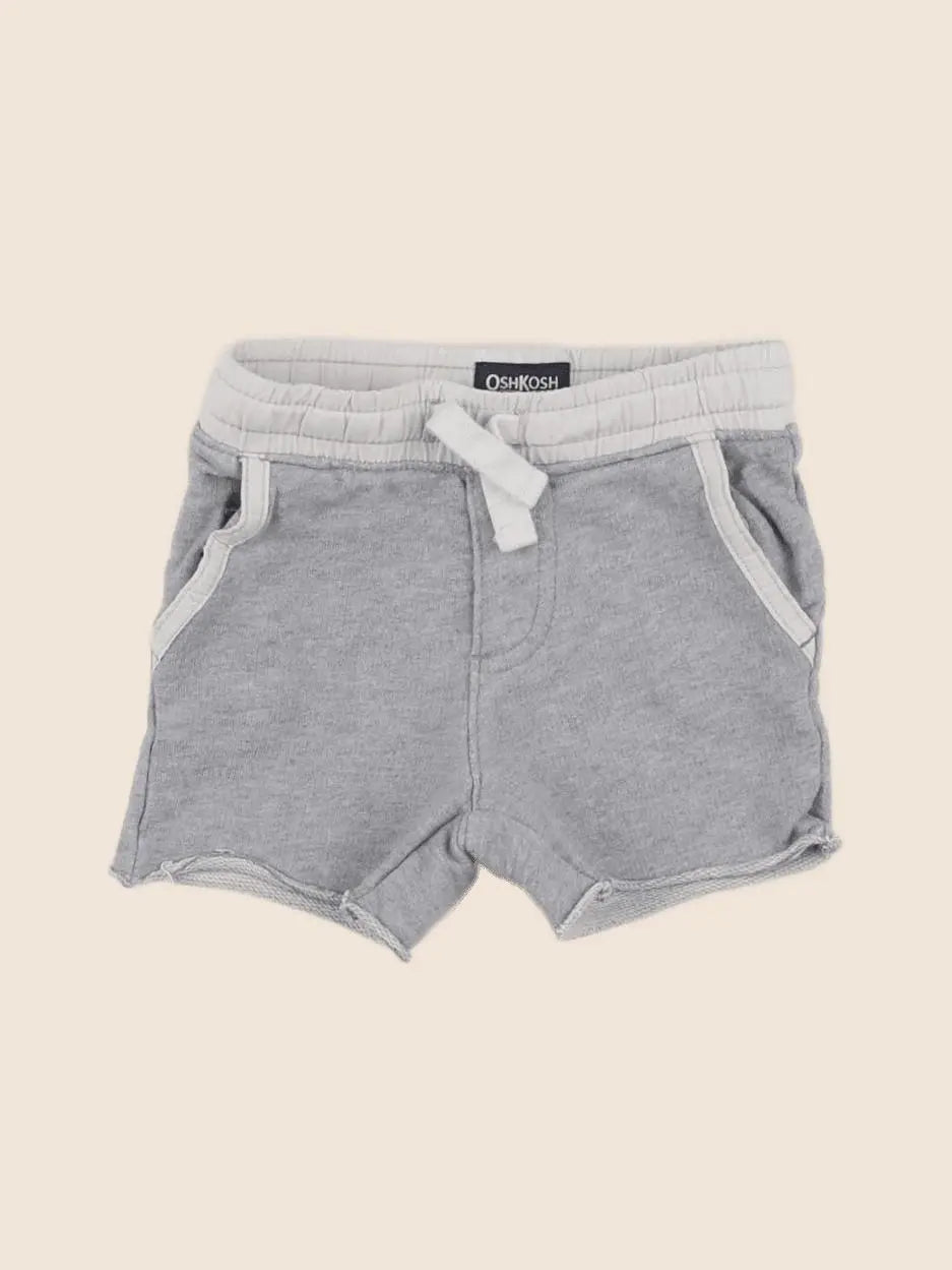 Oshkosh - short gris - 6 mois