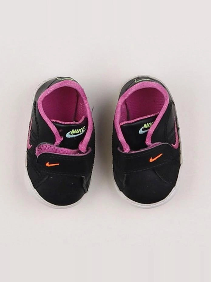 Nike - chaussons noir - pointure 16