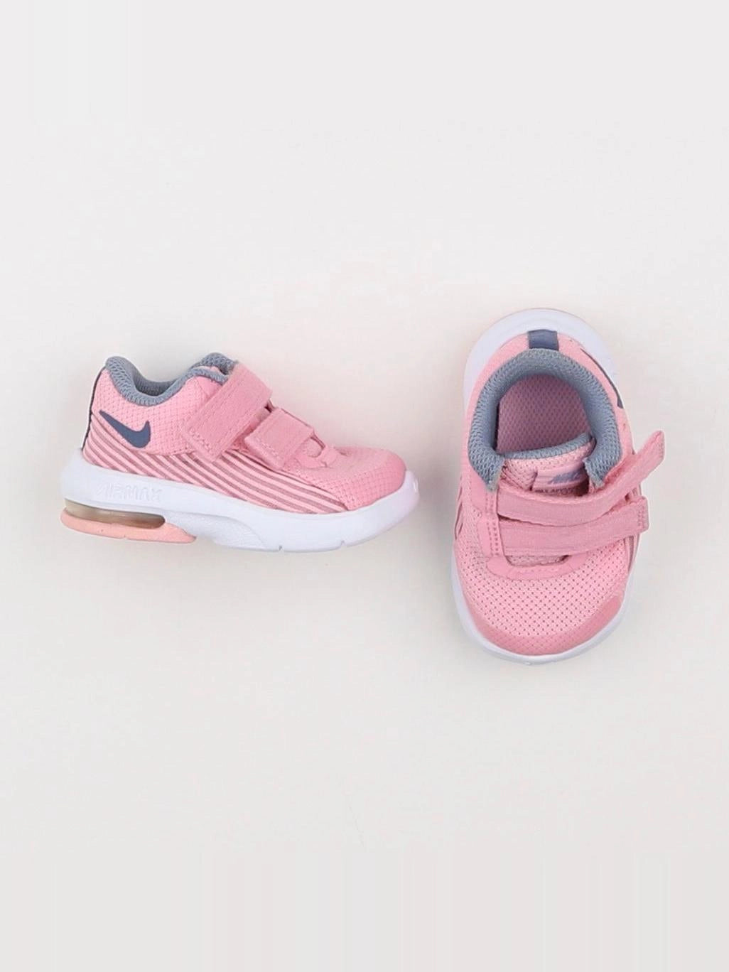Nike - baskets rose - pointure 17