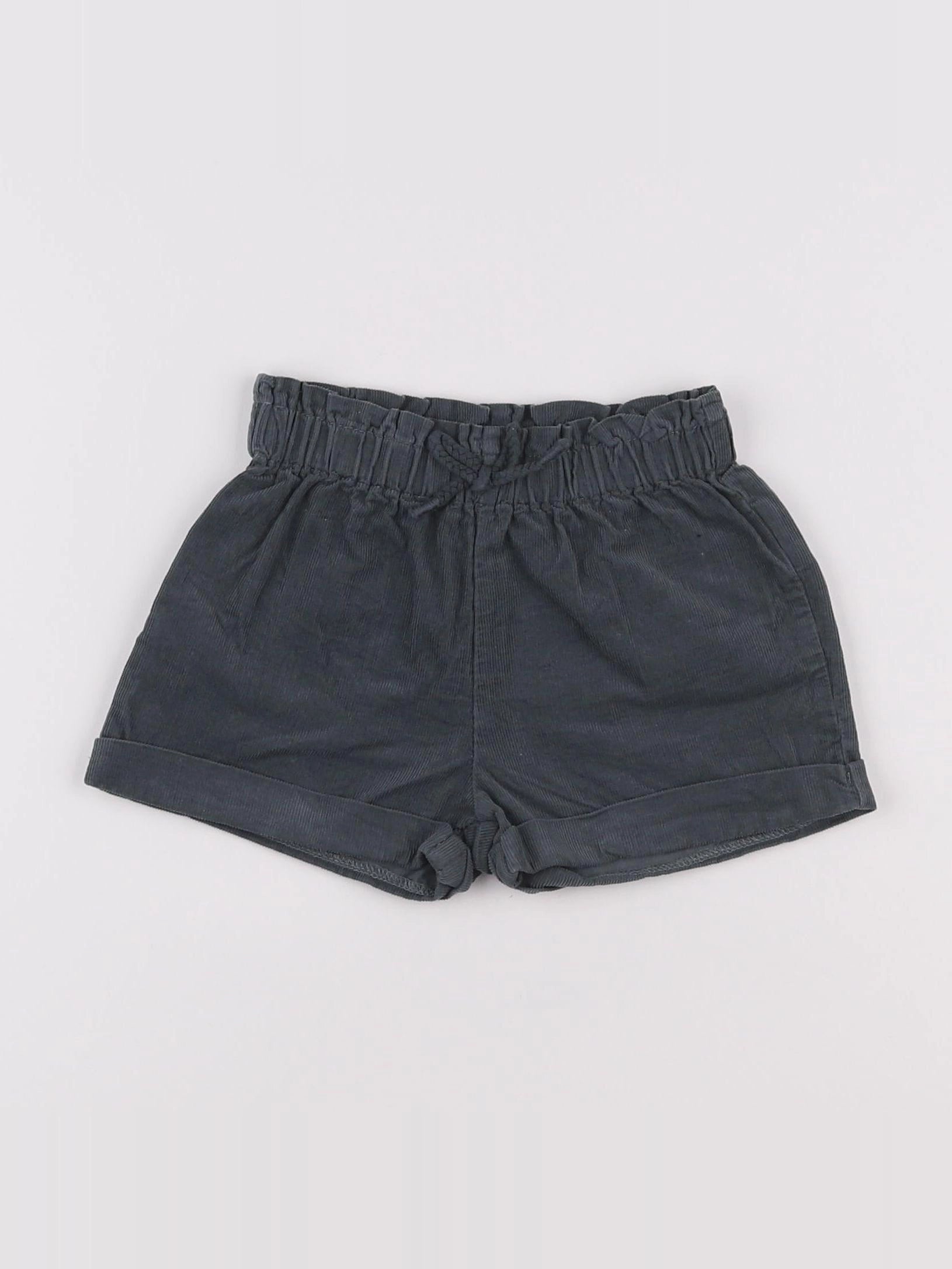 Vertbaudet - short vert - 2 ans