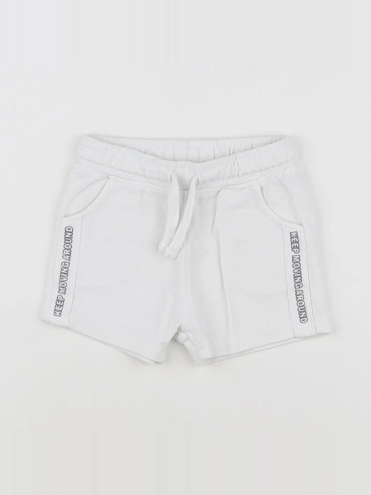 Zara - short blanc - 9/12 mois