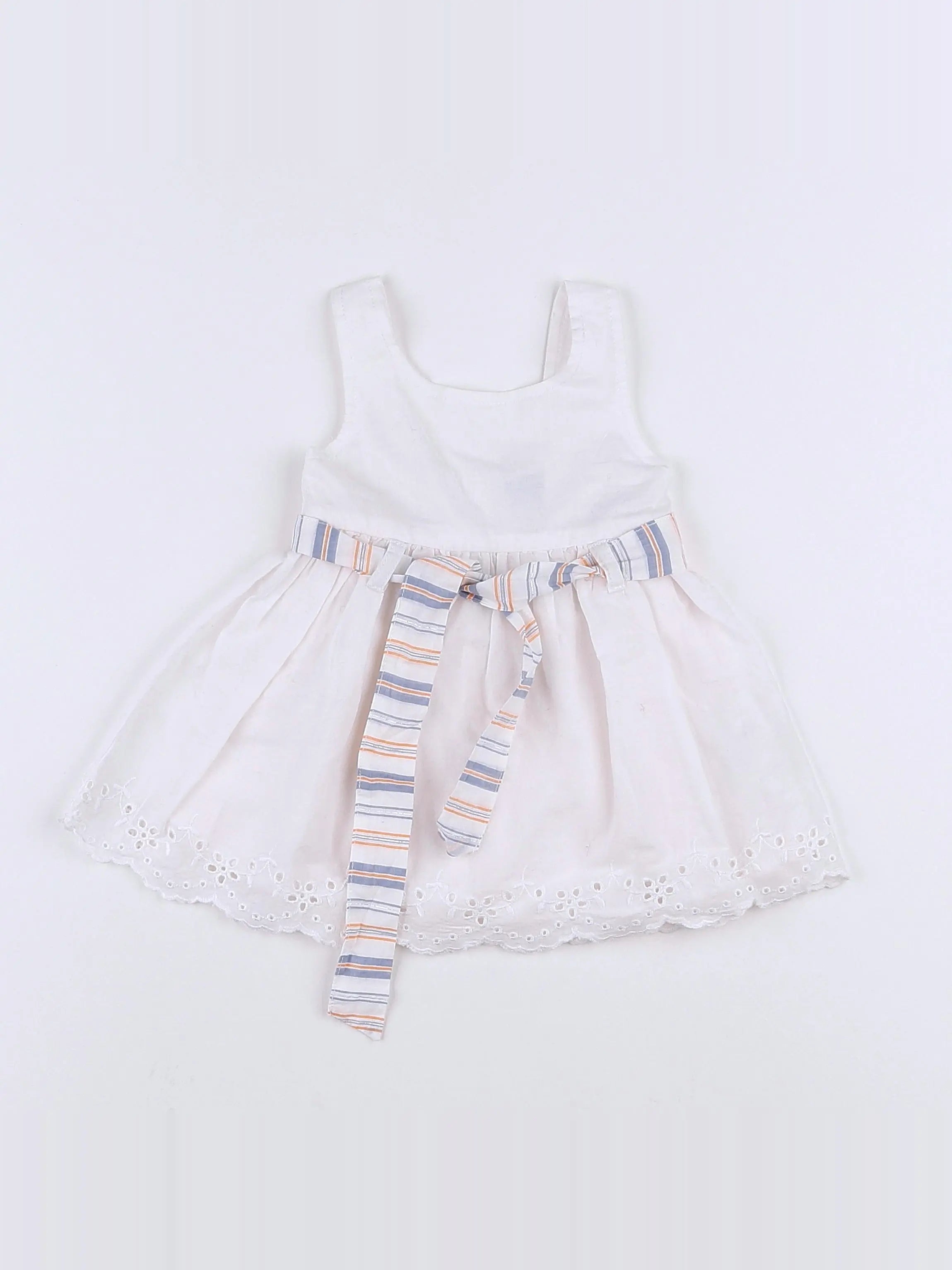 Tape à l'oeil - robe blanc - 3 mois
