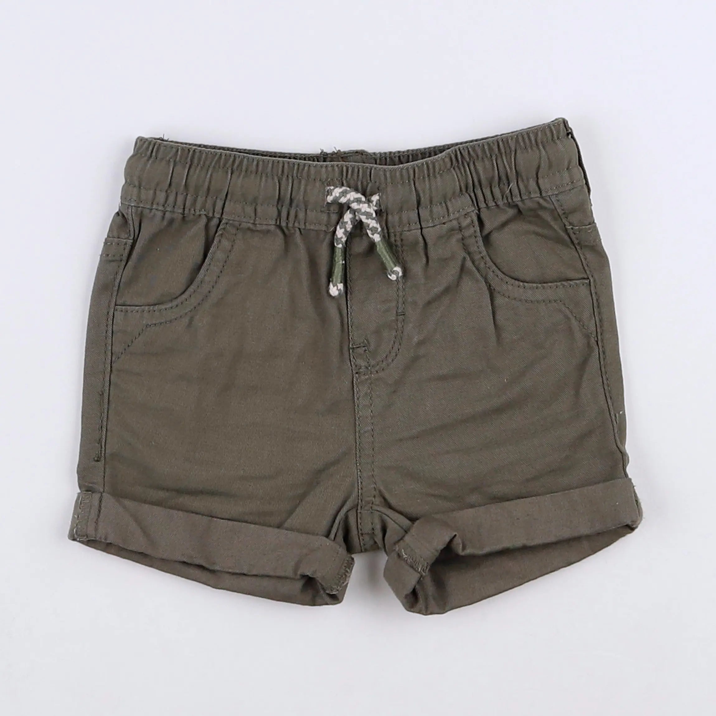 Vertbaudet - short vert - 9 mois