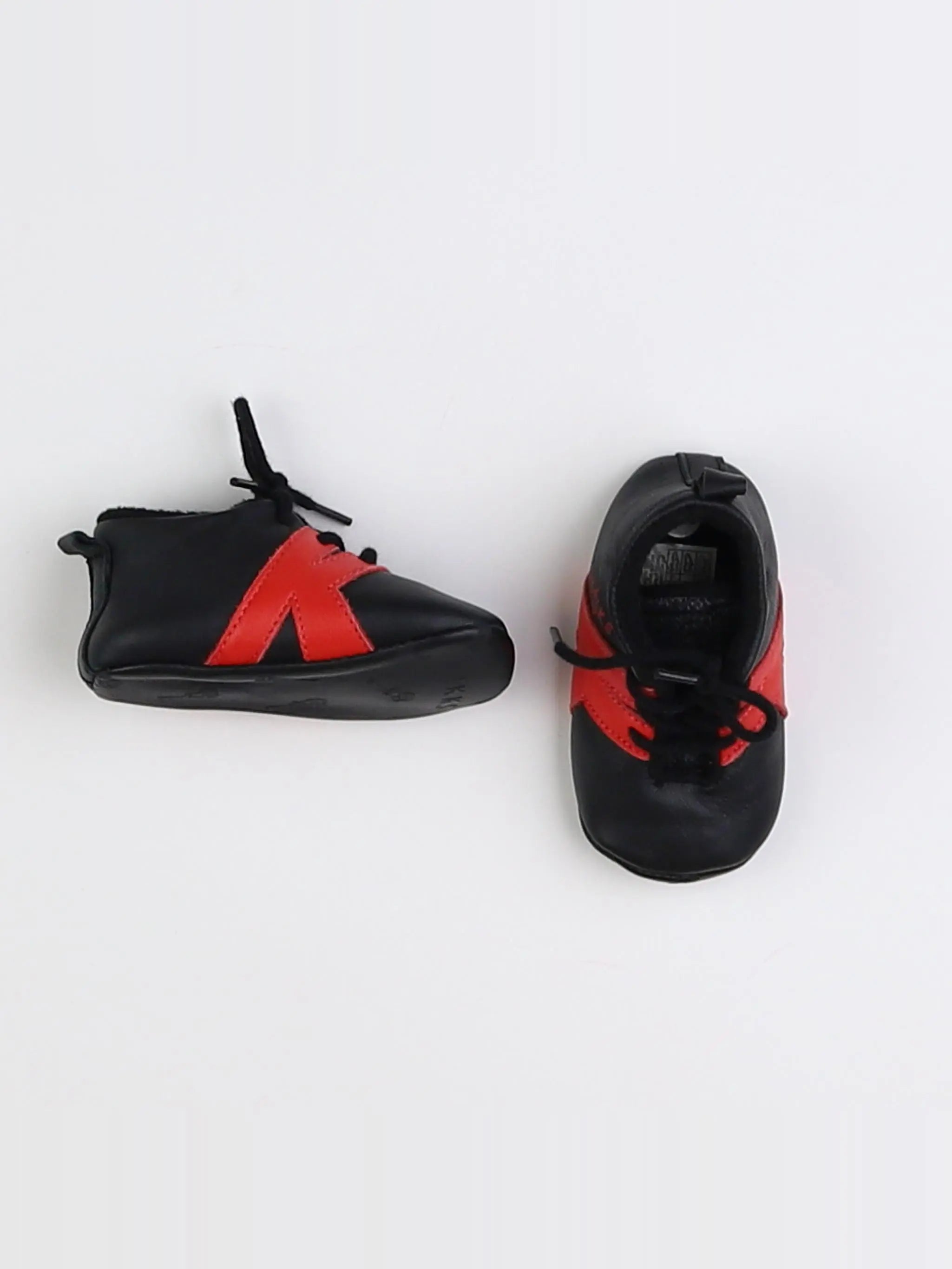 IKKS - chaussons noir - pointure 19/20