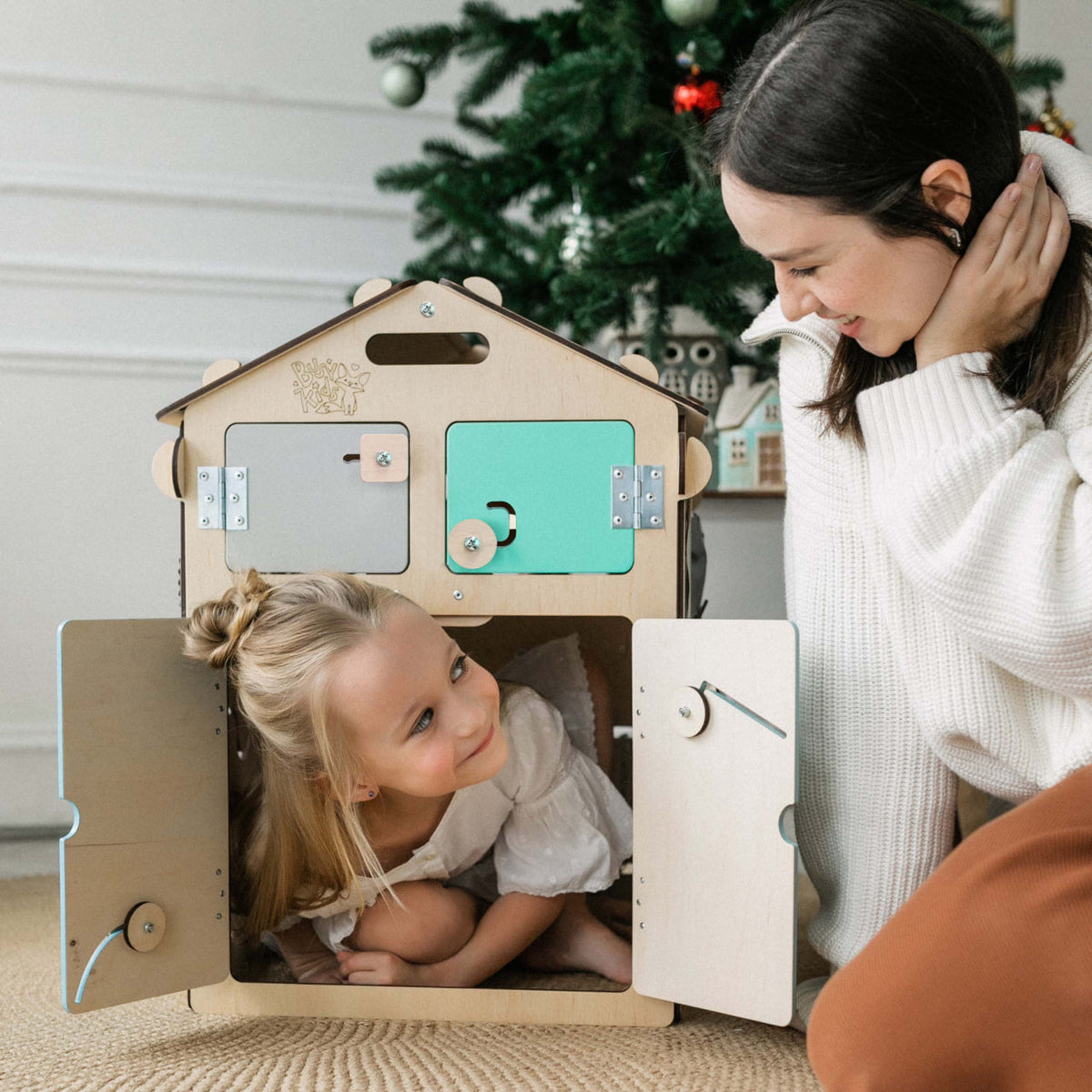 Ensemble - Busy board maisonnette natura et cube interactif