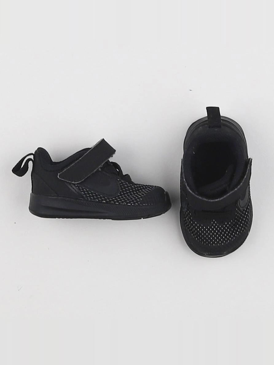 Nike - tennis à scratch/ lacets noir - pointure 17